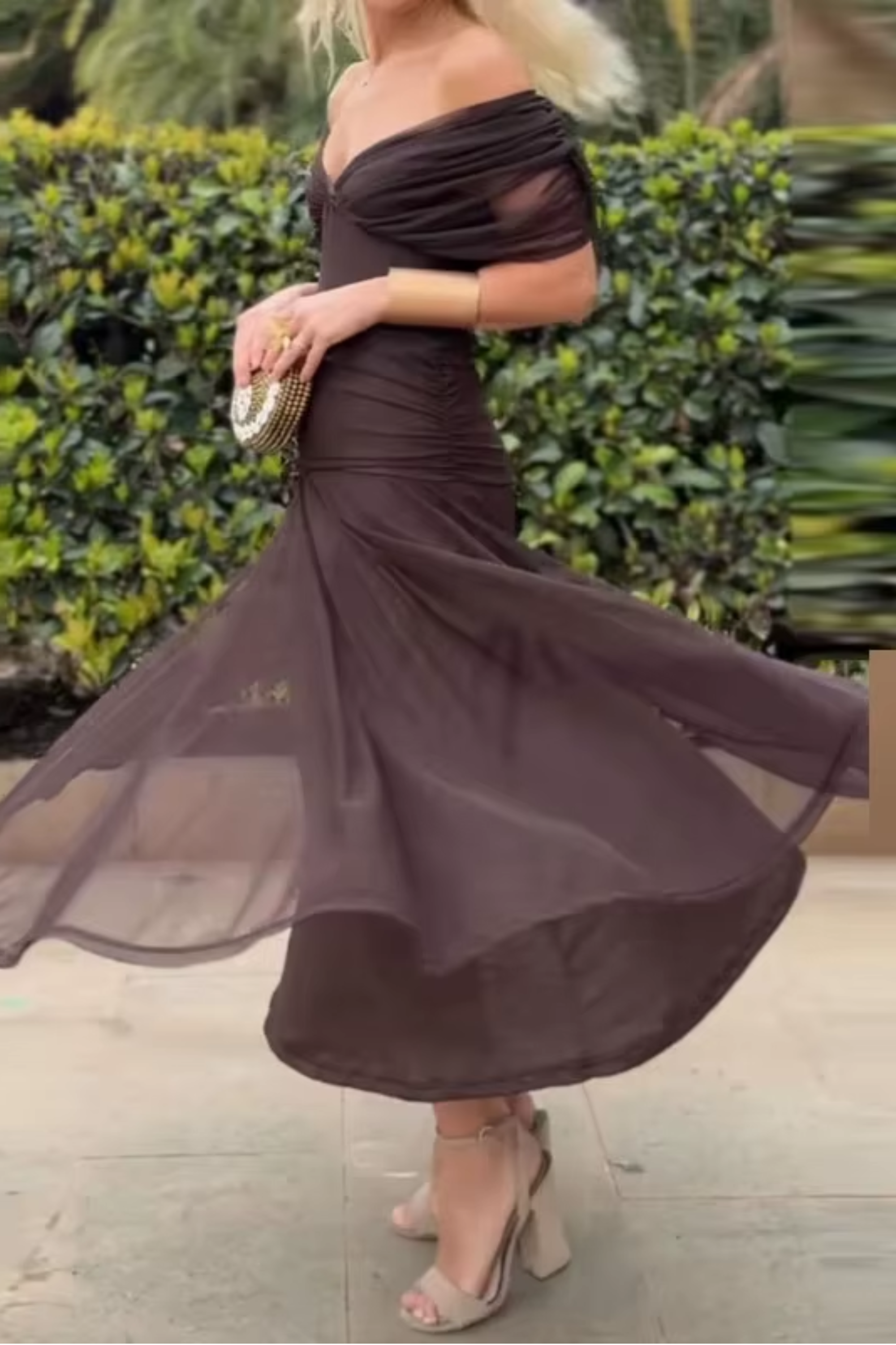 Élora™ - Maxi chic à col V