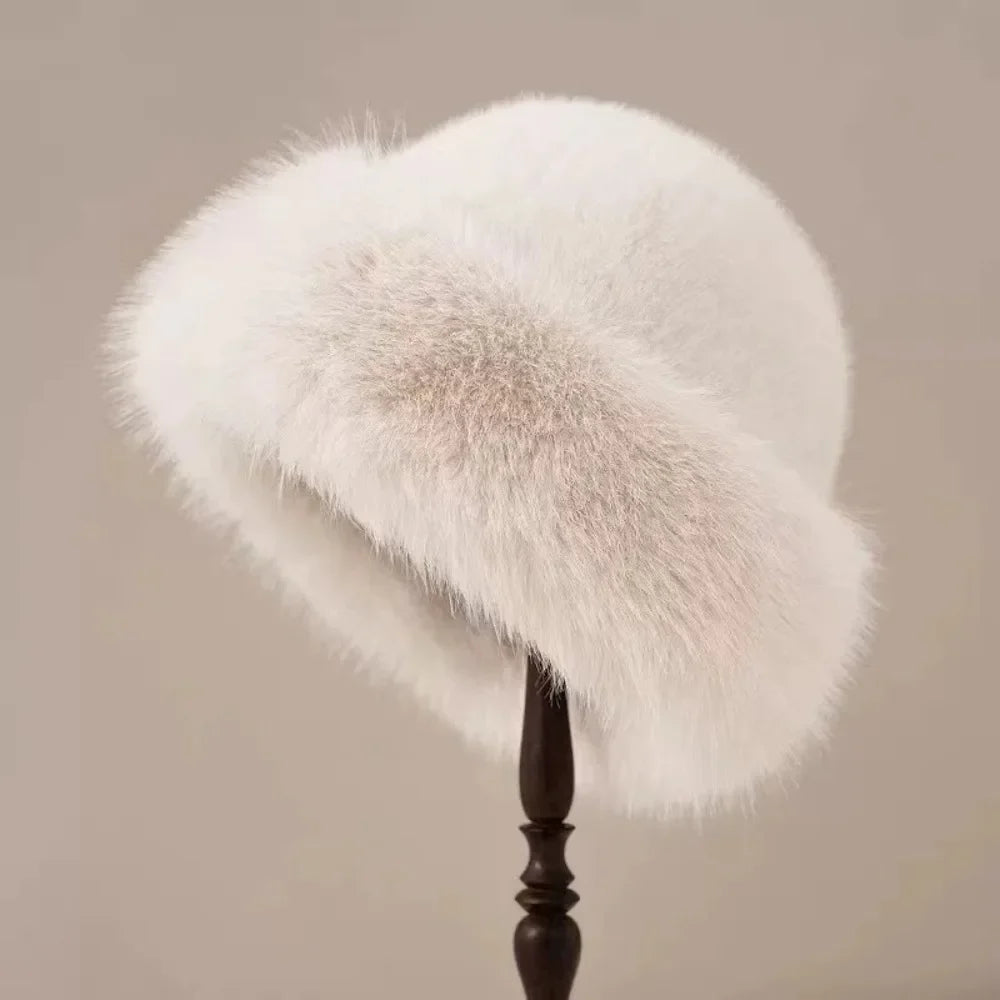 Svea™ - Elegante Kunstfellmütze